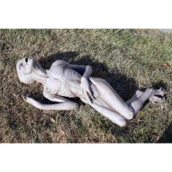 Alien Death -Distortions Unlimited Shop Alien Death in Grass1