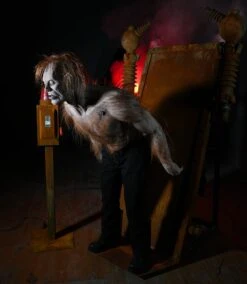Frankenstein's Assault -Distortions Unlimited Shop Frankensteins assault animatronic side lunge