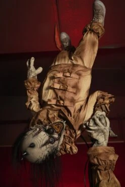 Creep Show -Distortions Unlimited Shop creep show halloweeen clowns animatronics