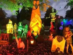 Hanging Vampire -Distortions Unlimited Shop hanging vamp randy 2