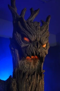 Haunted Tree -Distortions Unlimited Shop haunted tree prop decoration face