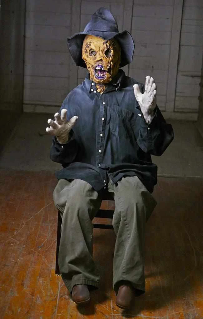 Scary Scarecrow 1 Scary Scarecrow