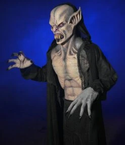 Vampire Legend -Distortions Unlimited Shop vampire legend side md