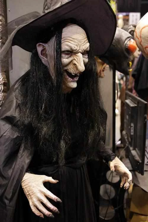 Witch Legend 1 Witch Legend