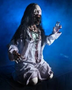 Wretched -Distortions Unlimited Shop wreched halloween animatronics side